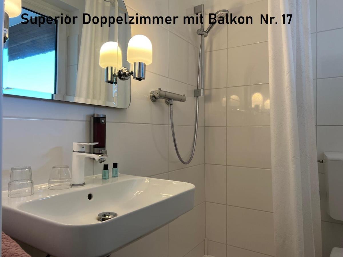 Hotelpension Am Thermalbad バート・ネンドルフ エクステリア 写真