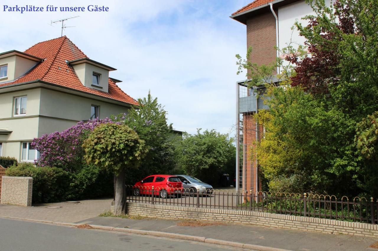 Hotelpension Am Thermalbad バート・ネンドルフ エクステリア 写真